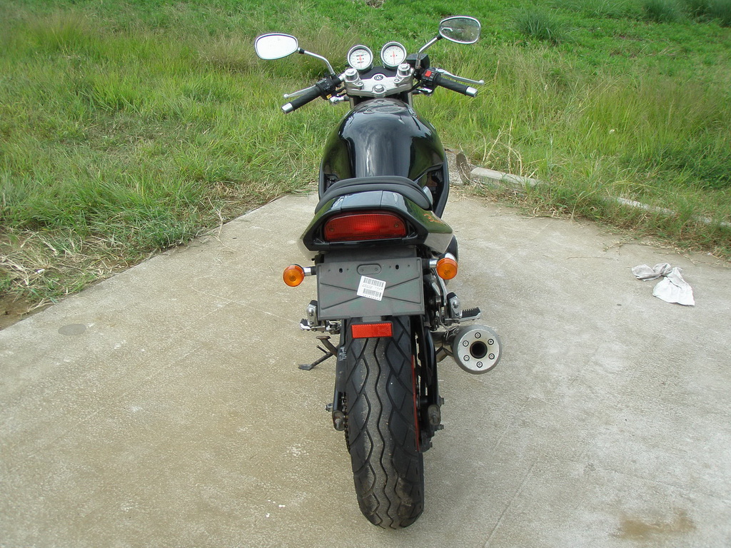 Купить мотоцикл Suzuki Bandit400V 1991 фото 8